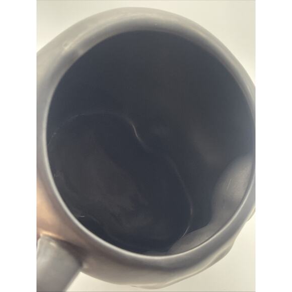 Global Design Black Skull Shaped Ceramic Coffee Mugs 18 Oz Matte - Picture 6 of 6